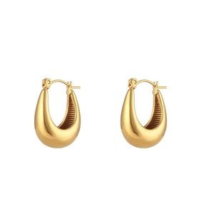 Minimalist chunky gold hoop earring , cute gold hoop earring , thick gold